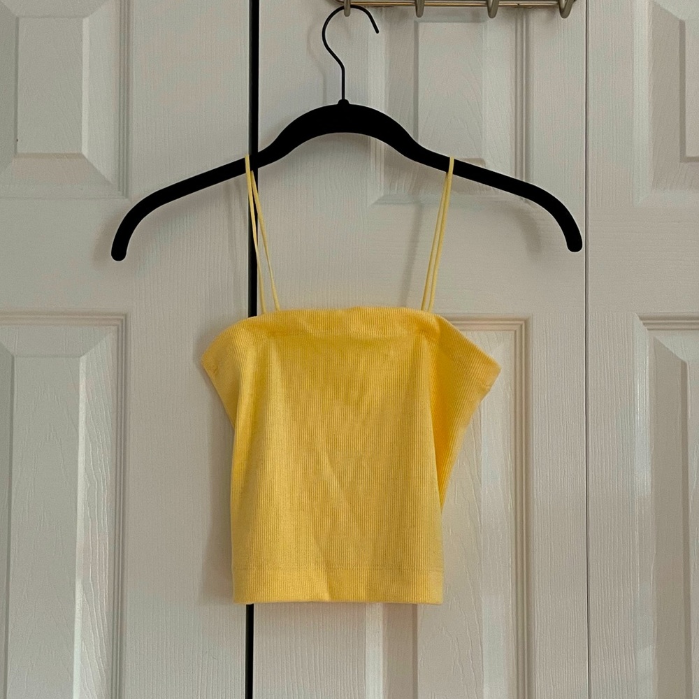 Crop top with bungee straps